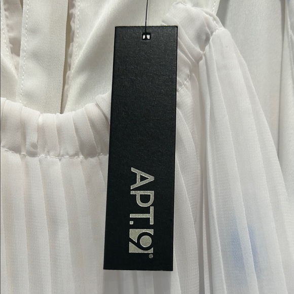 Apt. 9 ~ Blue and White Pleated Dress - Picture 3 of 4